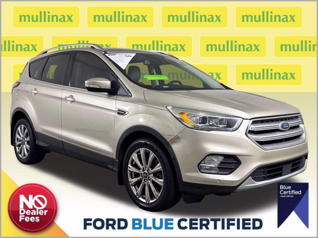 2018 White Gold Ford Escape Titanium FWD SUV