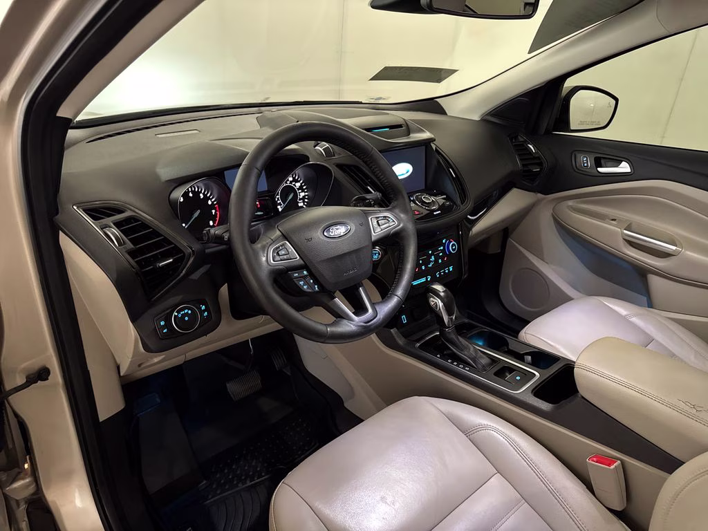 2018 White Gold Ford Escape Titanium FWD SUV