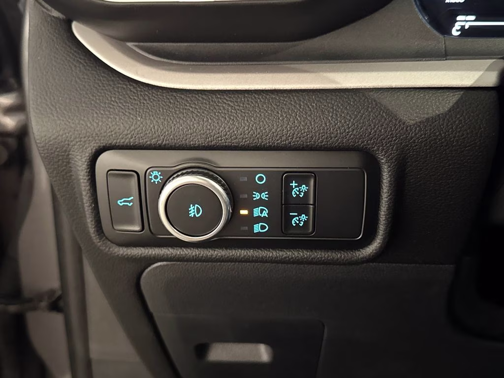 2023 Gray Metallic Ford Explorer XLT RWD SUV