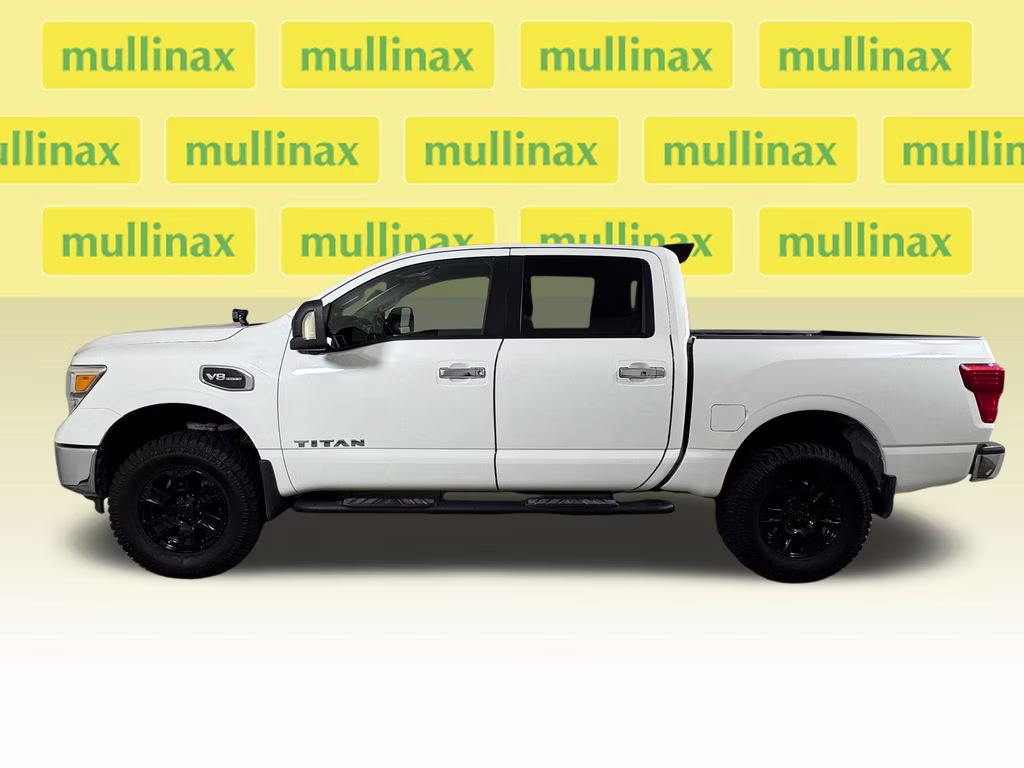 2017 Glacier White Nissan Titan SV 4X4 Truck