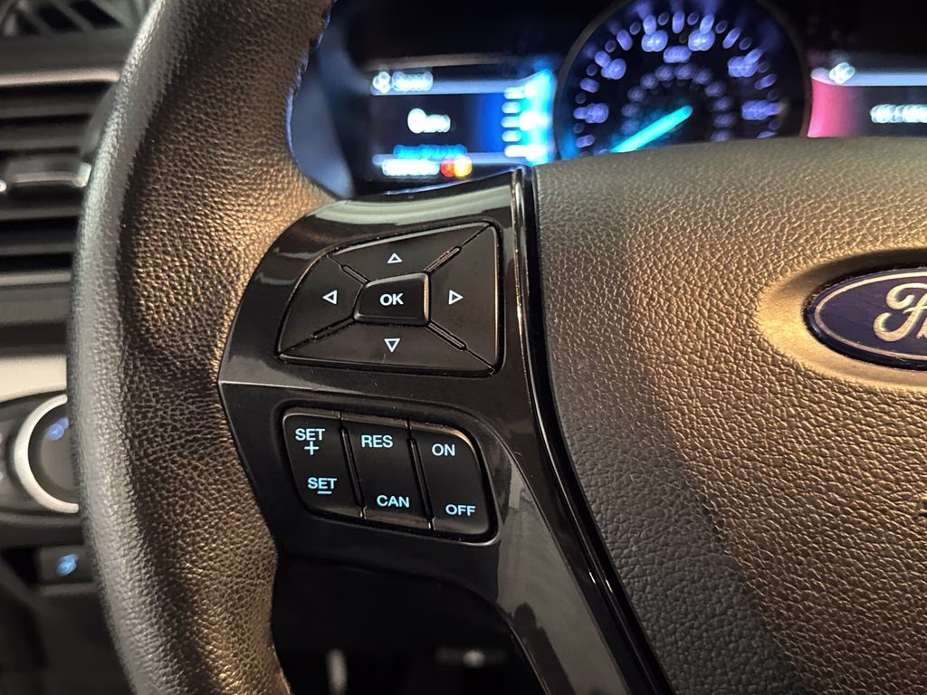 2018 Blue Metallic Ford Explorer XLT FWD SUV