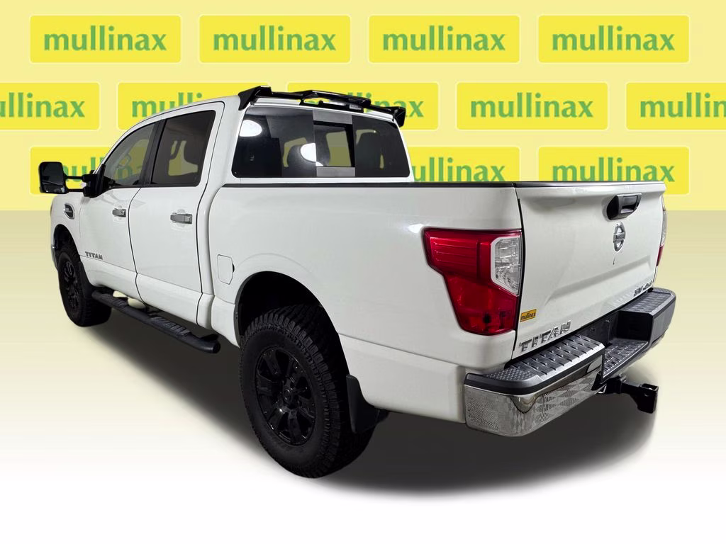 2017 Glacier White Nissan Titan SV 4X4 Truck