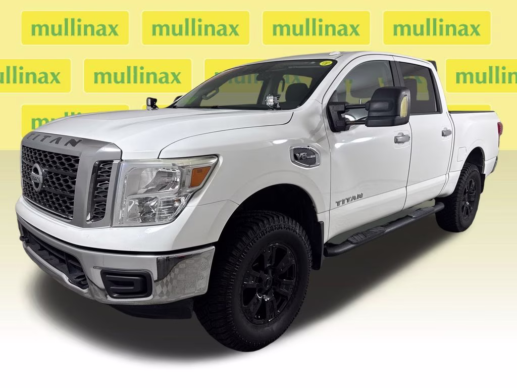 2017 Glacier White Nissan Titan SV 4X4 Truck