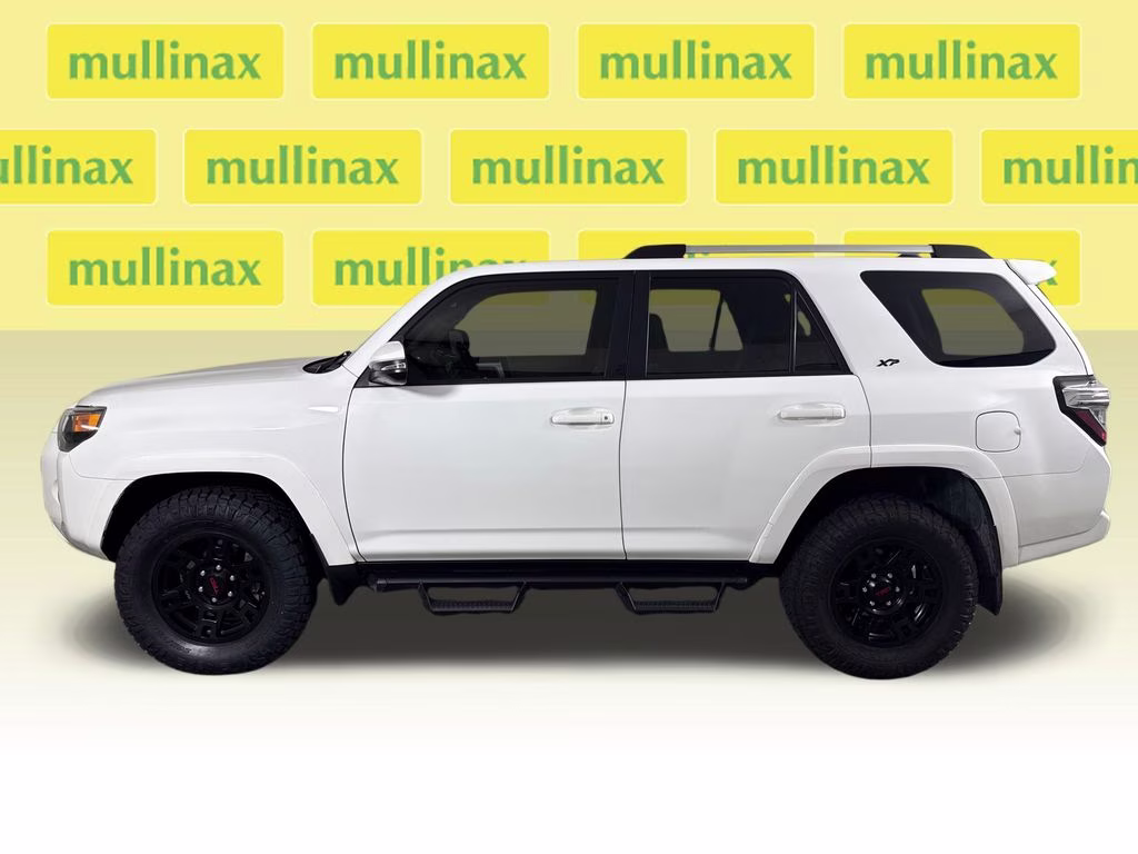 2024 Ice Cap Toyota 4Runner SR5 Premium 4X4 SUV