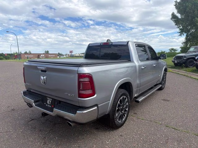 2019 Billet Silver Metallic Ram 1500 Laramie 4X4 Truck