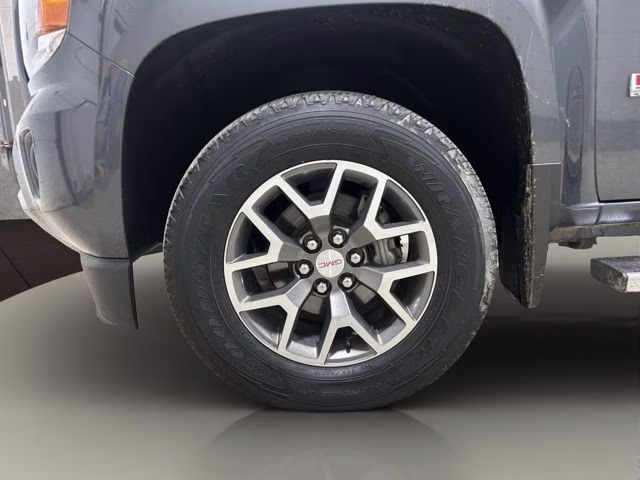 2016 Cyber Gray Metallic GMC Canyon SLE1 4X4 Truck