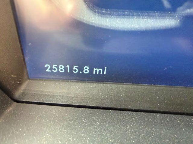 2023 Pristine White Metallic Tri-Coat Lincoln Corsair Reserve AWD SUV