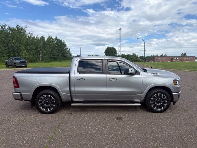 2019 Billet Silver Metallic Ram 1500 Laramie 4X4 Truck
