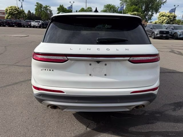2023 Pristine White Metallic Tri-Coat Lincoln Corsair Reserve AWD SUV
