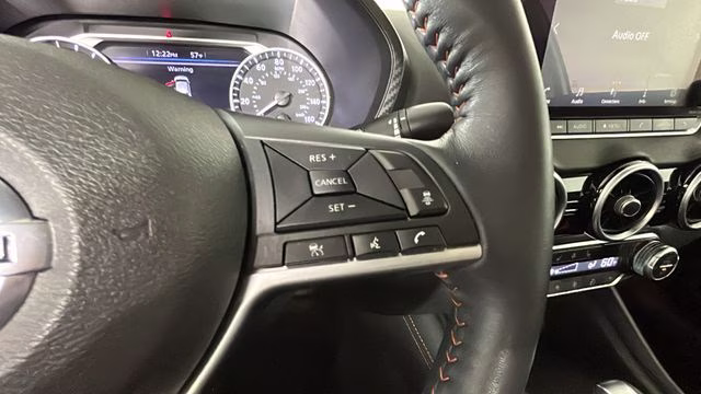 2020 Aspen White/Super Black Nissan Sentra SR FWD Sedan