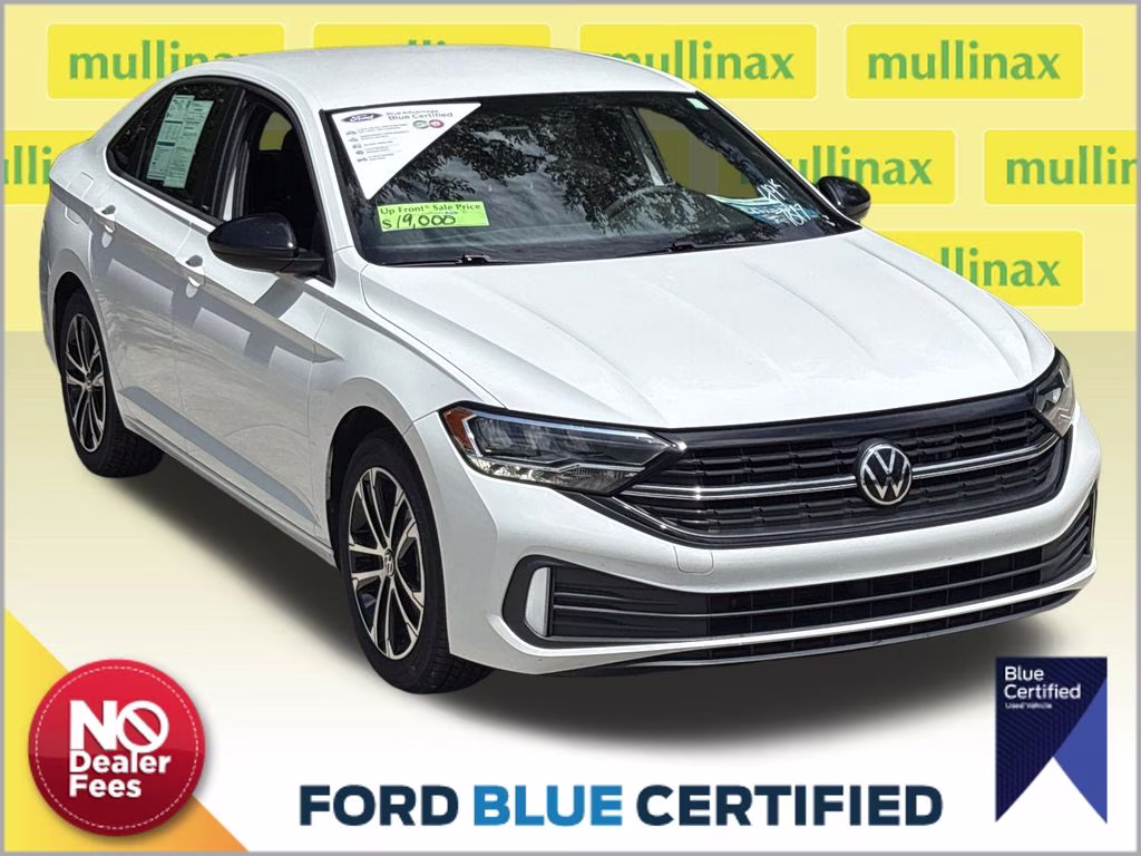 2023 Pure White Volkswagen Jetta 1.5T Sport FWD Sedan