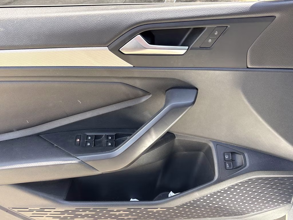 2023 Pure White Volkswagen Jetta 1.5T Sport FWD Sedan