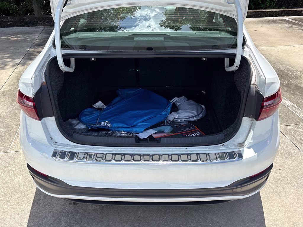 2023 Pure White Volkswagen Jetta 1.5T Sport FWD Sedan