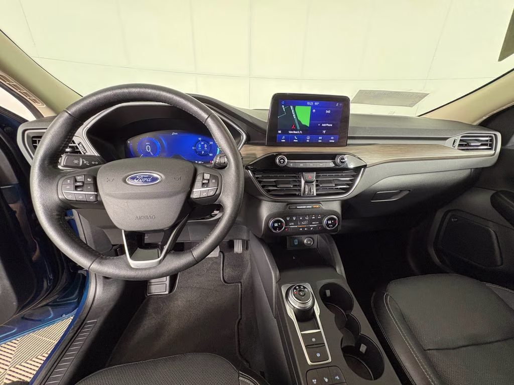 2020 Green Metallic Ford Escape Hybrid Titanium AWD SUV