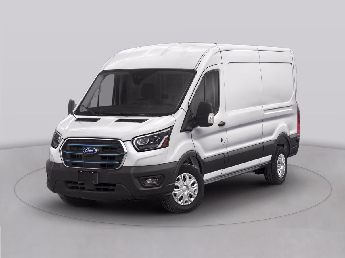 2022 Oxford White Ford E-Transit-350 Base RWD Van
