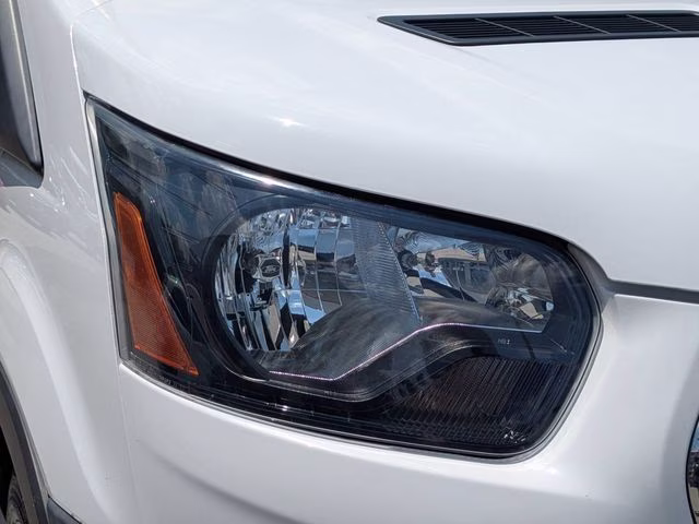 2022 Oxford White Ford E-Transit-350 Base RWD Van