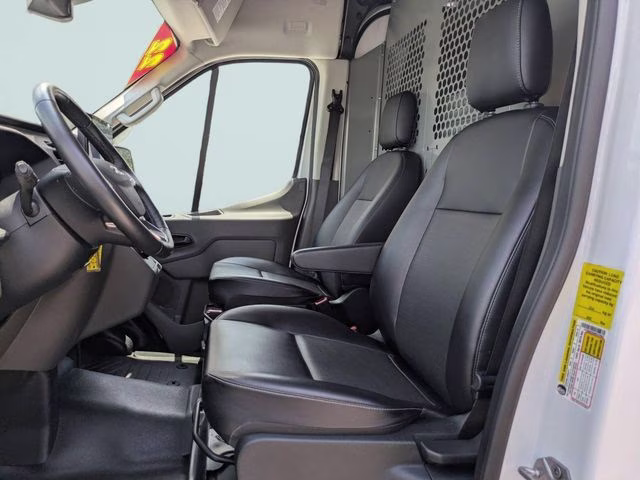 2022 Oxford White Ford E-Transit-350 Base RWD Van