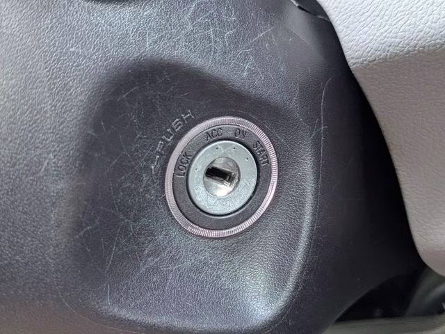 2019 Predawn Gray Mica Toyota Sienna LE FWD Van