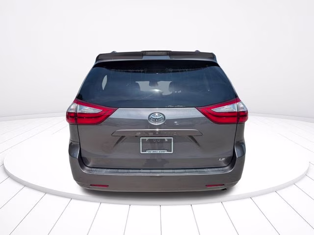 2019 Predawn Gray Mica Toyota Sienna LE FWD Van