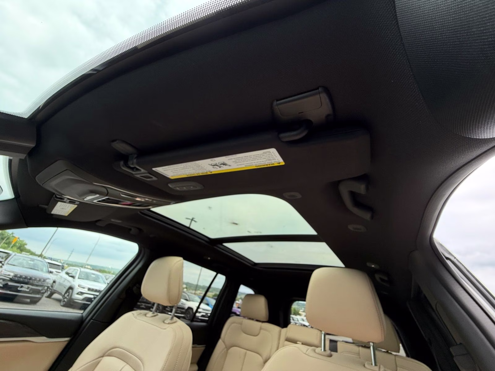 2026 Bright White Clearcoat Jeep Grand Cherokee Limited 4X4 SUV
