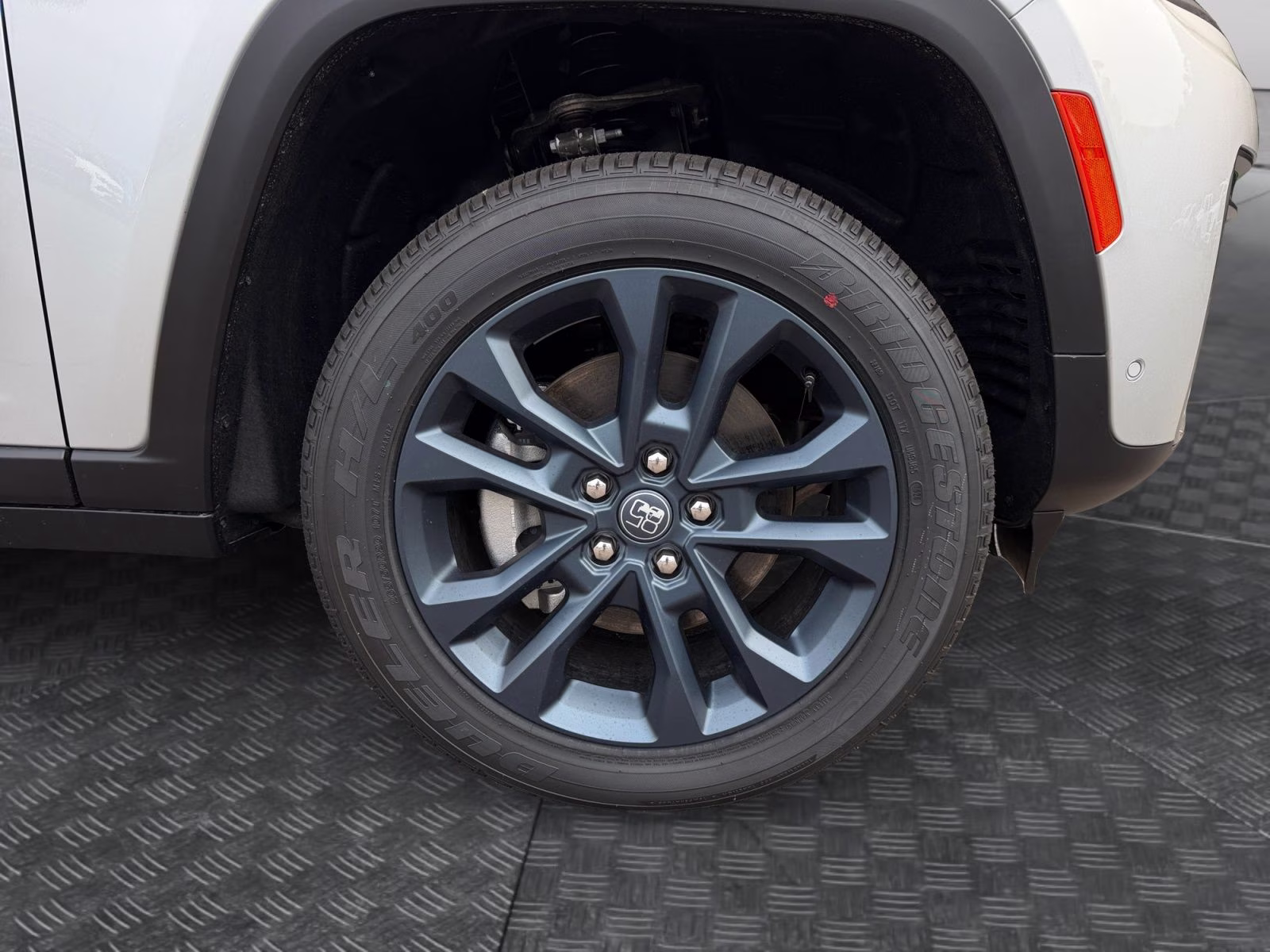 2026 Silver Zynith Jeep Grand Cherokee L Limited 4X4 SUV