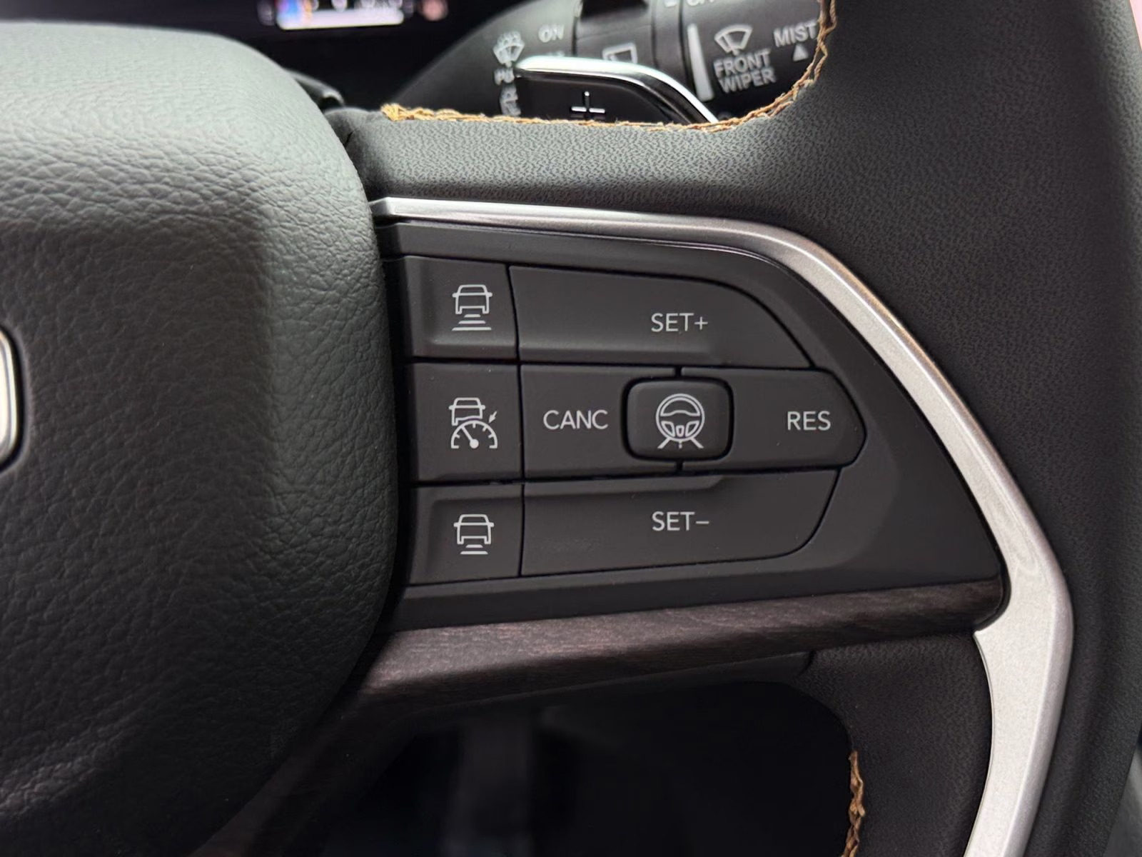 2026 Silver Zynith Jeep Grand Cherokee L Limited 4X4 SUV