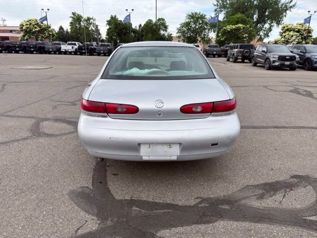 1998 Silver Frost Clearcoat Metallic Mercury Sable GS FWD Sedan