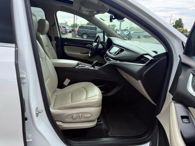 2018 White Frost Tricoat Buick Enclave Premium Group AWD SUV