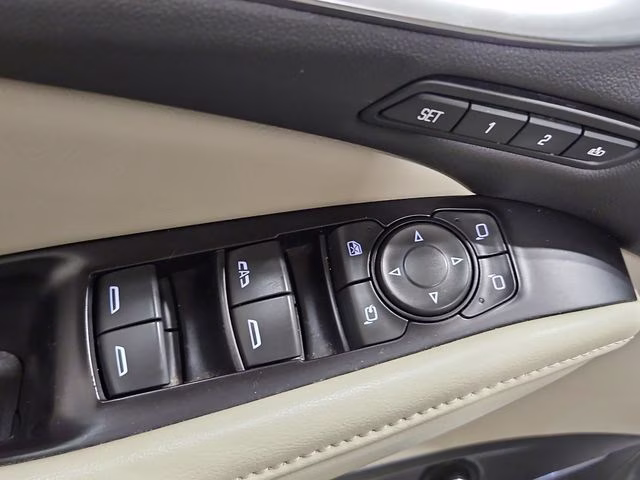 2018 White Frost Tricoat Buick Enclave Premium Group AWD SUV
