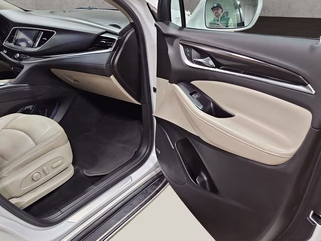 2018 White Frost Tricoat Buick Enclave Premium Group AWD SUV