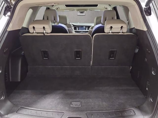 2018 White Frost Tricoat Buick Enclave Premium Group AWD SUV