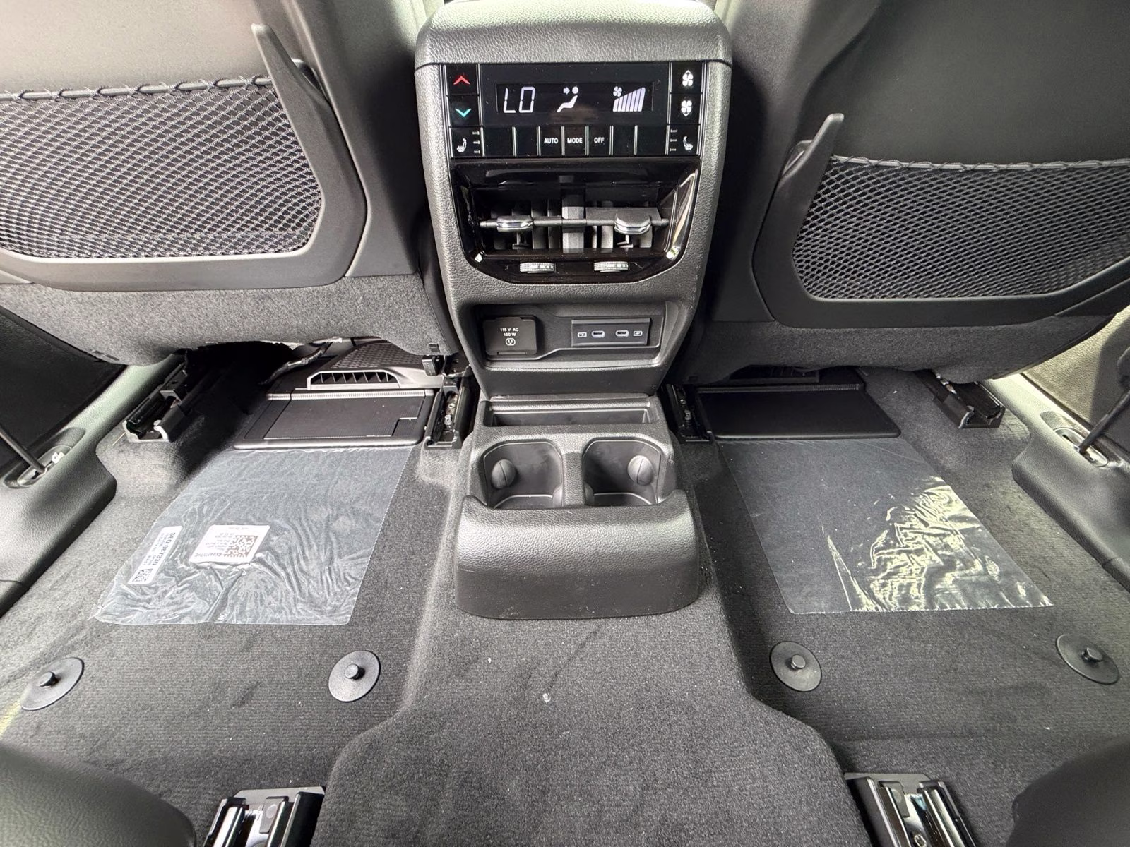 2026 Silver Zynith Jeep Grand Cherokee L Limited 4X4 SUV
