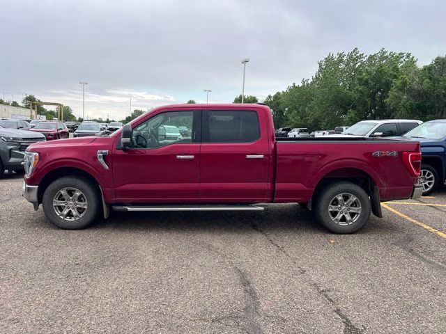 2022 Rapid Red Metallic Tinted Clearcoat Ford F-150 XLT 4X4 Truck
