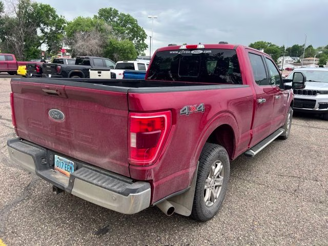 2022 Rapid Red Metallic Tinted Clearcoat Ford F-150 XLT 4X4 Truck