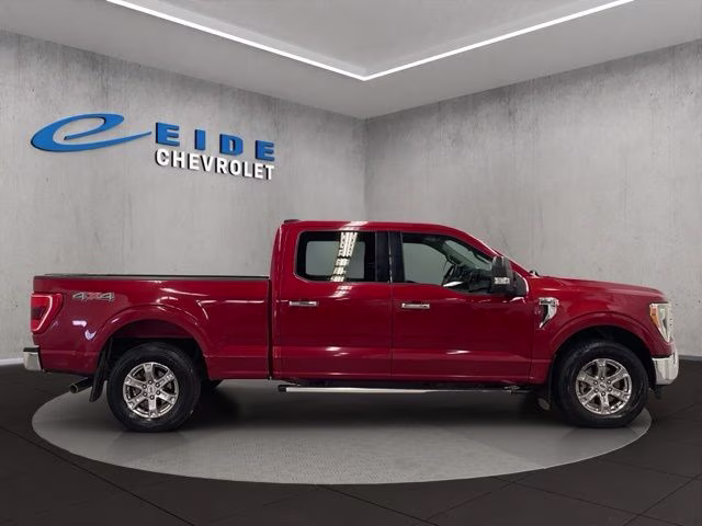 2022 Red Metallic Ford F-150 XLT 4X4 Truck