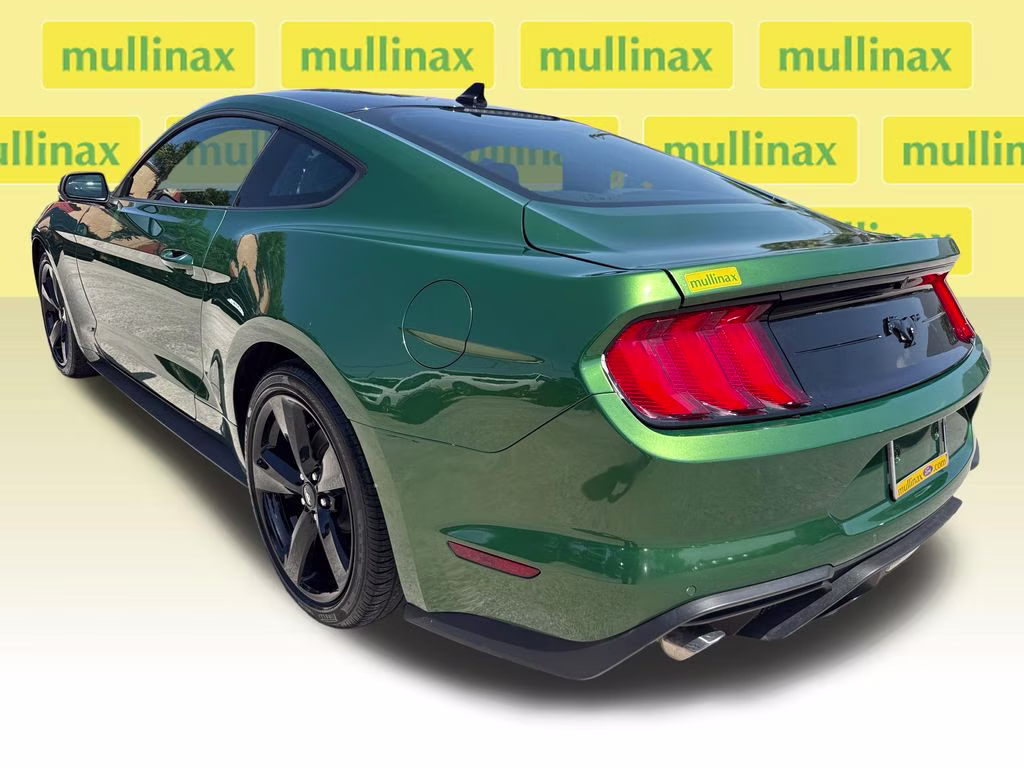 2023 Eruption Green Metallic Ford Mustang EcoBoost Premium RWD Coupe