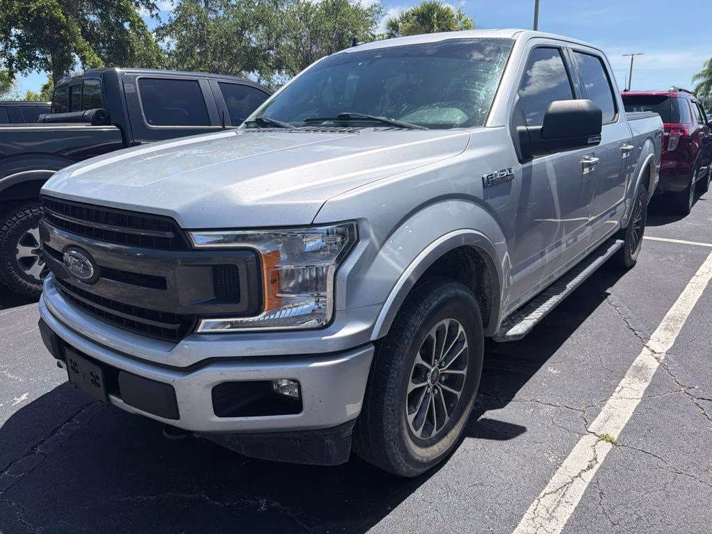 2019 Ingot Silver Ford F-150 XLT 4X4 Truck