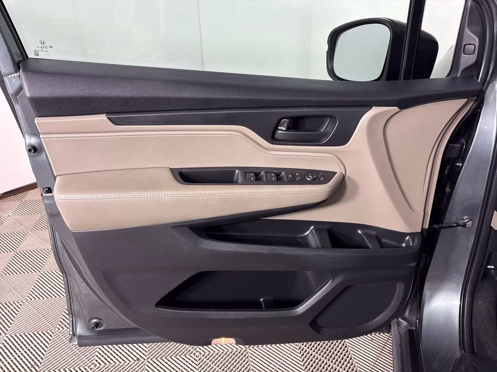 2018 Forest Mist Metallic Honda Odyssey EX FWD Van