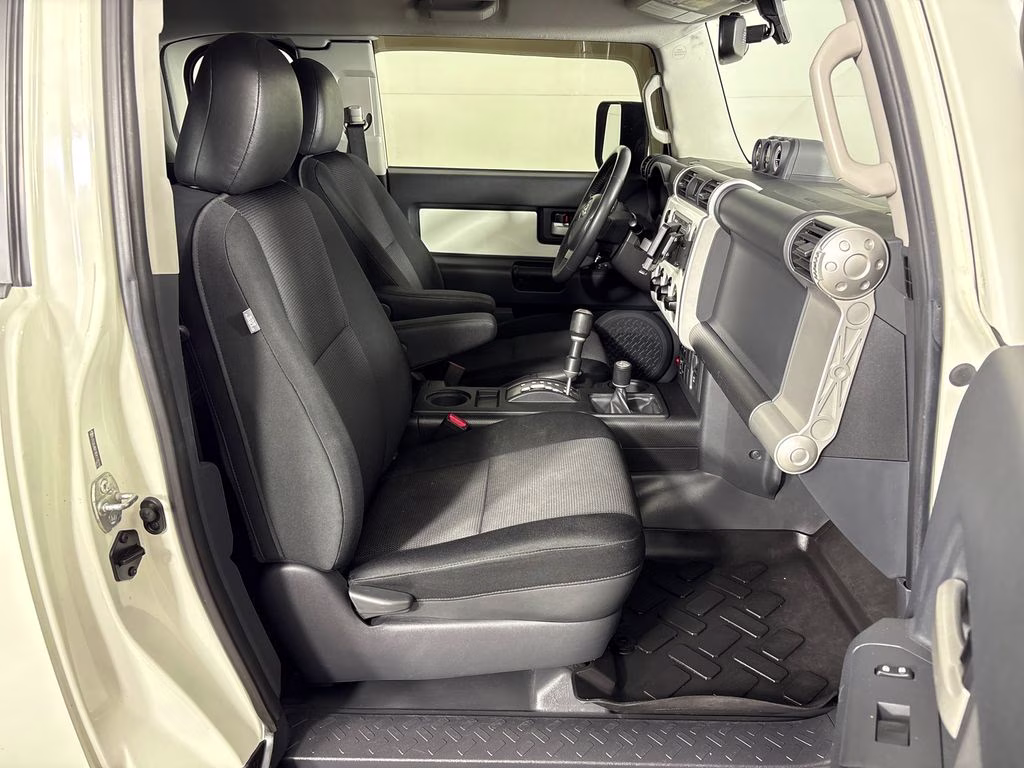 2014 Iceberg Toyota FJ Cruiser Base 4X4 SUV