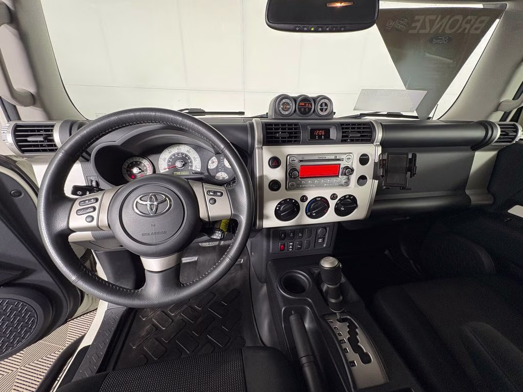 2014 Iceberg Toyota FJ Cruiser Base 4X4 SUV