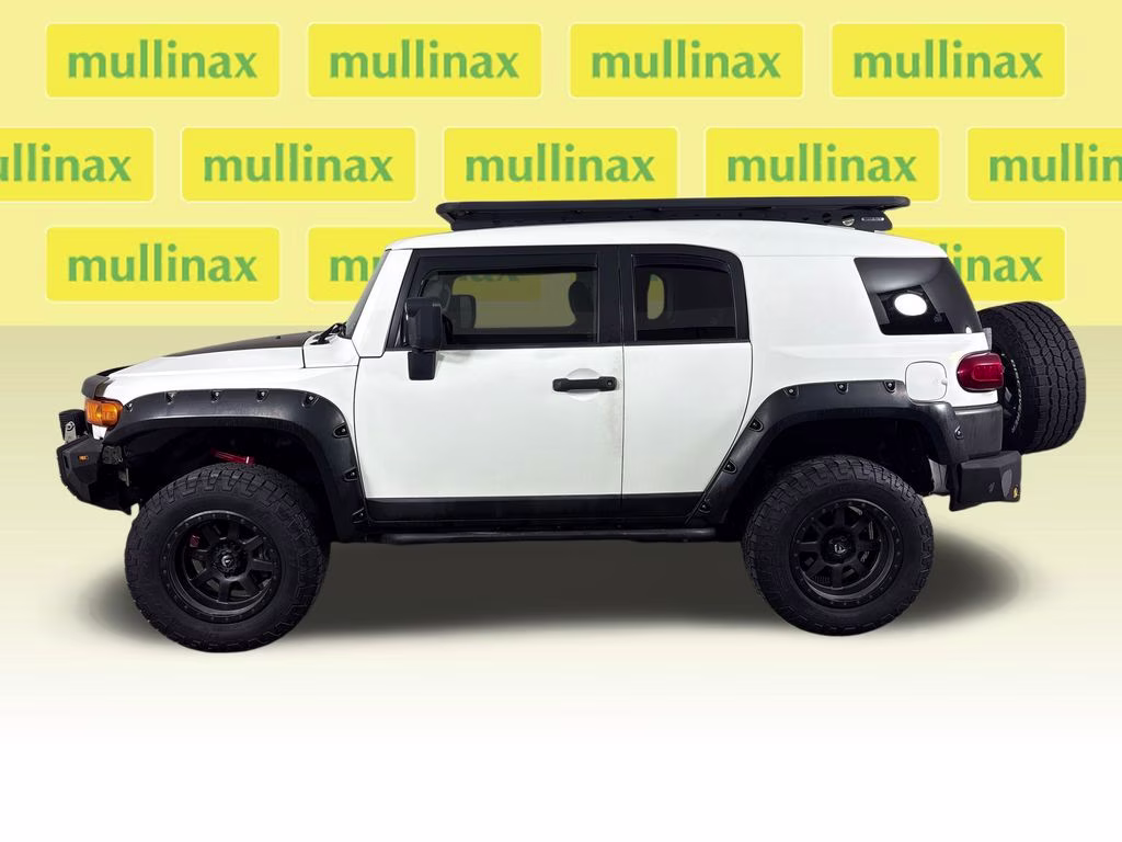 2014 Iceberg Toyota FJ Cruiser Base 4X4 SUV