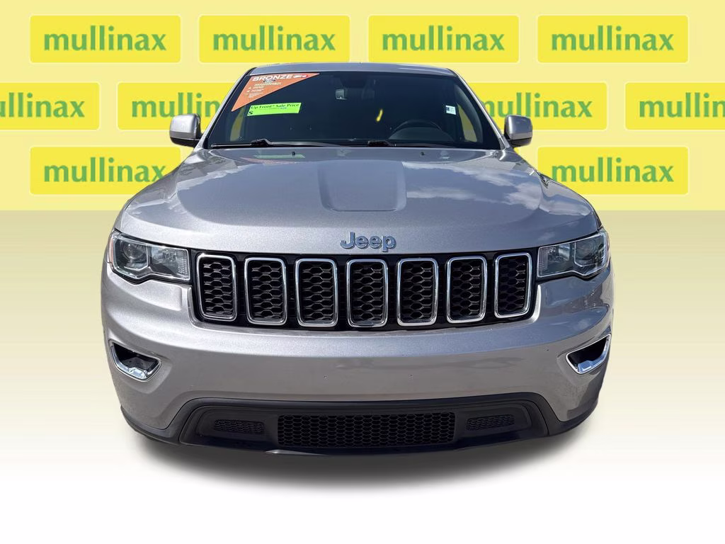 2020 Billet Silver Metallic Clearcoat Jeep Grand Cherokee Laredo E RWD SUV