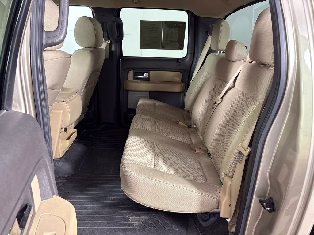 2013 Pale Adobe Metallic Ford F-150 XLT RWD Truck