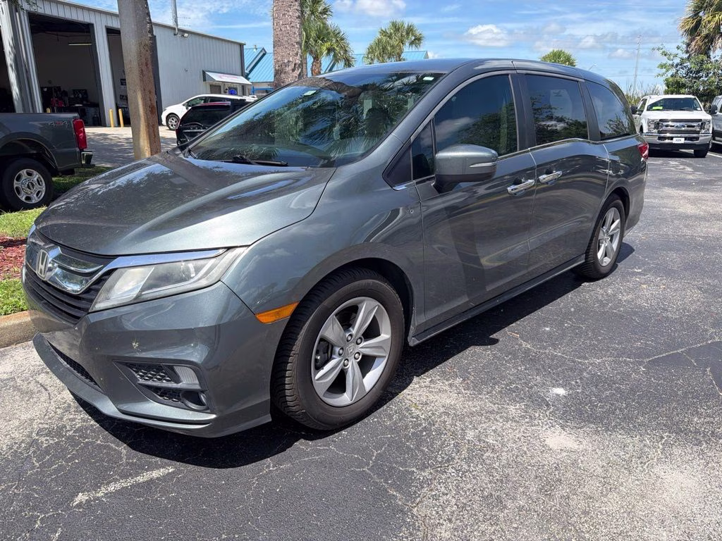 2018 Green Honda Odyssey EX FWD Van