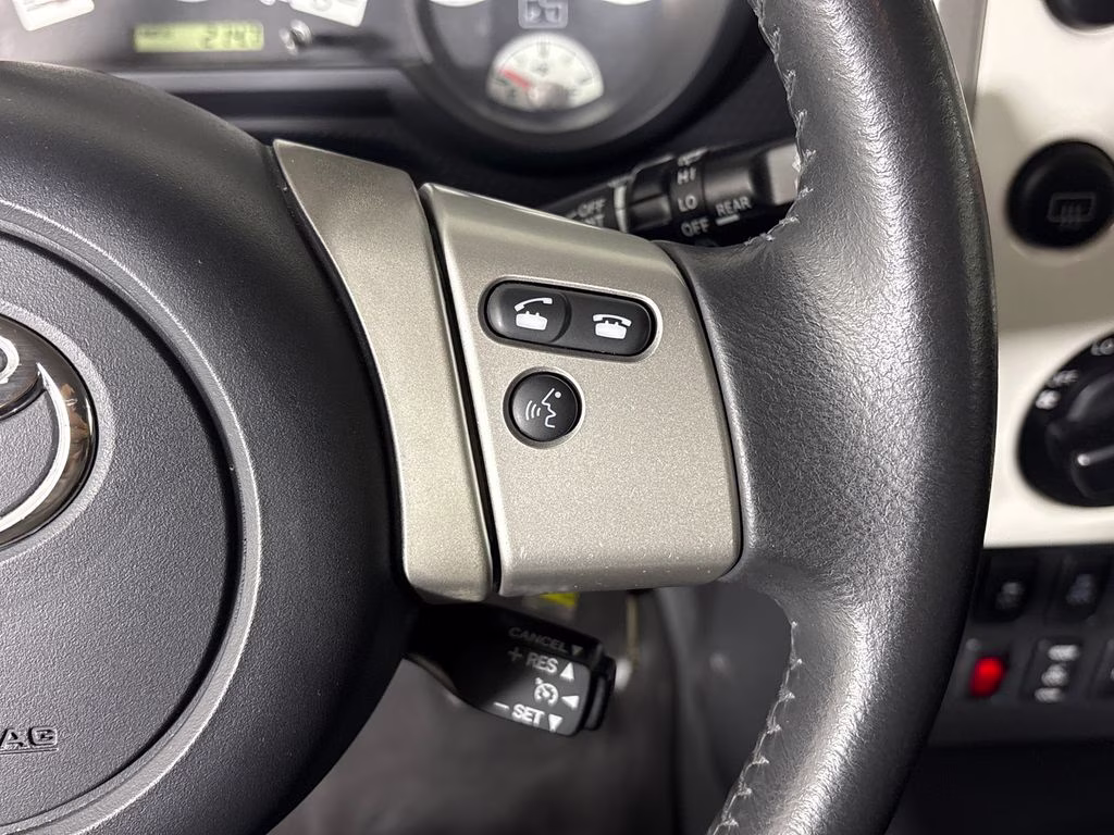 2014 Iceberg Toyota FJ Cruiser Base 4X4 SUV