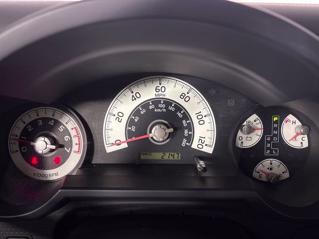 2014 Iceberg Toyota FJ Cruiser Base 4X4 SUV