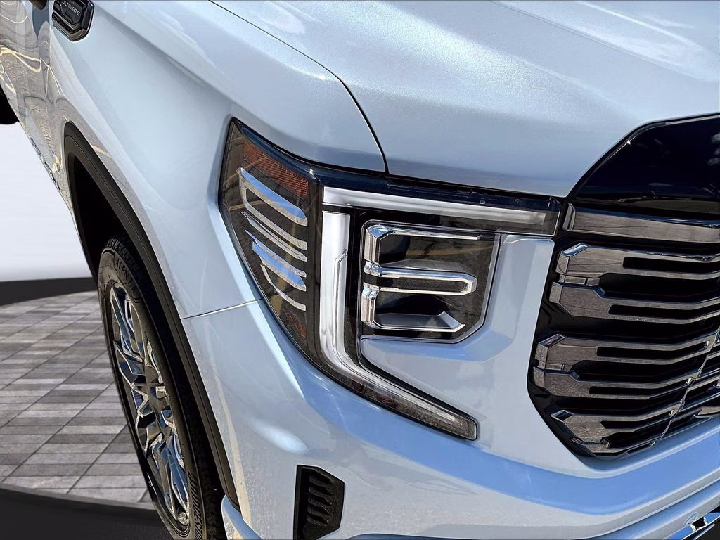 2026 Glacier White Tricoat GMC Sierra 1500 Denali Ultimate 4X4 Truck