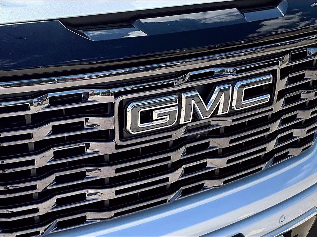2026 Glacier White Tricoat GMC Sierra 1500 Denali Ultimate 4X4 Truck
