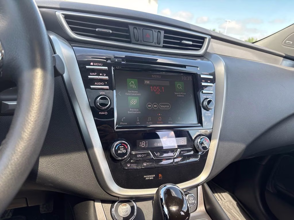 2024 Black Nissan Murano SL AWD SUV