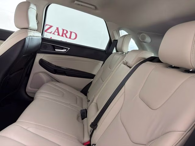 2020 Red Metallic Ford Edge Titanium FWD SUV